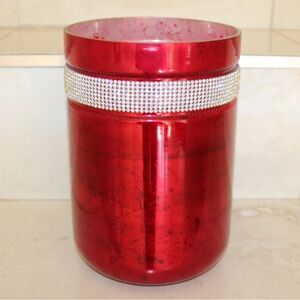 Very large candle (NWT)